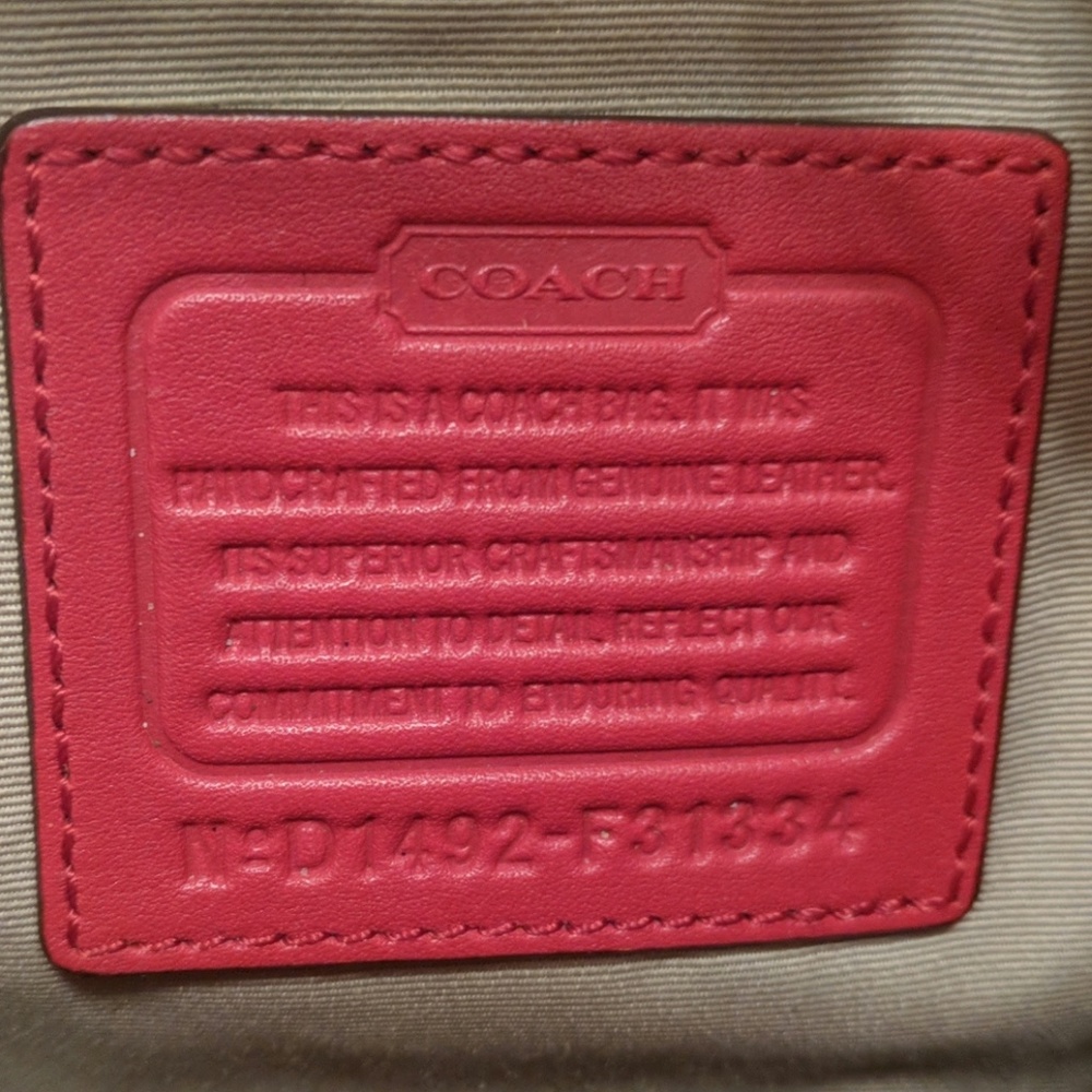 Coach purse - Picture 2 of 3